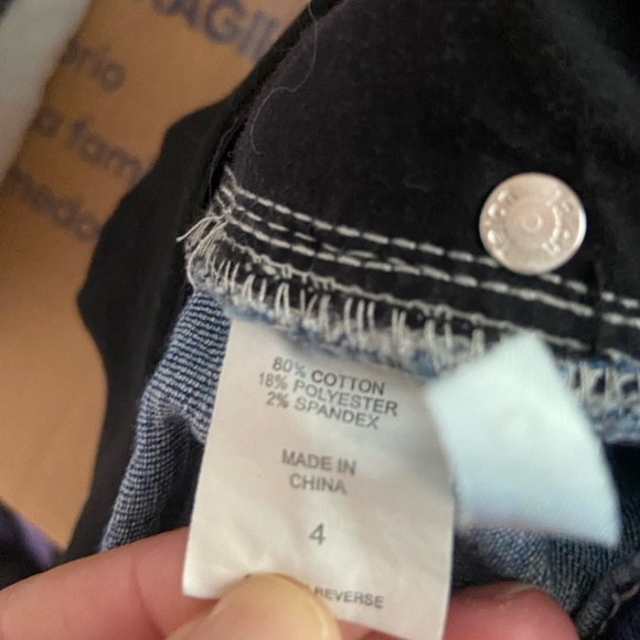 Curvy skinny jeans. - Picture 4 of 4